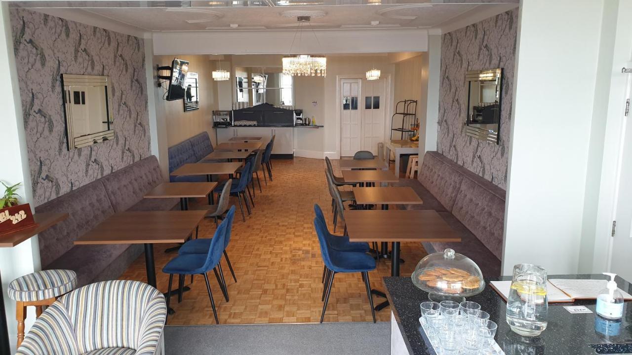 Hotel242 Blackpool Buitenkant foto
